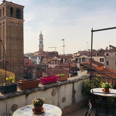 B&B La Terrazza Dei Miracoli เวนิส ภายนอก รูปภาพ