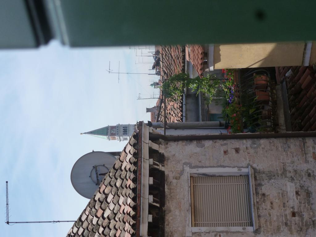 B&B La Terrazza Dei Miracoli เวนิส ภายนอก รูปภาพ