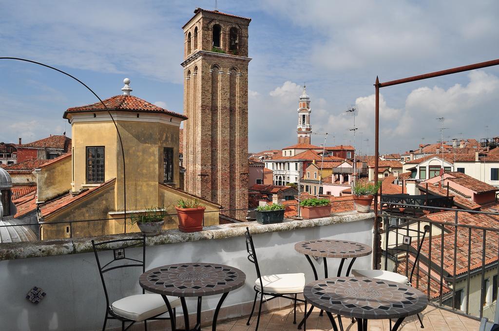 B&B La Terrazza Dei Miracoli เวนิส ภายนอก รูปภาพ