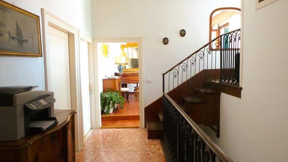 B&B La Terrazza Dei Miracoli เวนิส ภายนอก รูปภาพ
