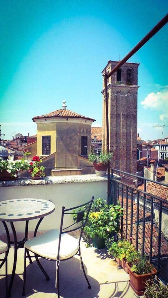 B&B La Terrazza Dei Miracoli เวนิส ภายนอก รูปภาพ